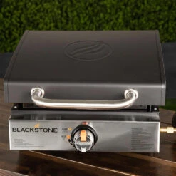 Blackstone Griddle Original 17-Inch 1-Burner Tabletop Propane Gas Commercial Style Flat Top Griddle With Hood -BBQ Haven Shop Blackstone 1814 original 17 inch tabletop griddle outdoors