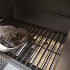 Broil King Smoke Offset XL Smoker 32-Inch Charcoal Grill 17 Broil King Smoke Offset XL Smoker 32-Inch Charcoal Grill -BBQ Haven Shop Broil King 958050 Smoke Offset XL Smoker 32 Inch Charcoal Grill Charcoal Drawer 1