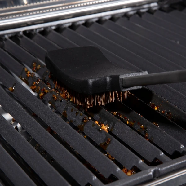 Broil King Baron Palmyra Wood Grill Brush Tool With Replacement Head 4 Broil King Baron Palmyra Wood Grill Brush Tool With Replacement Head - Image 4