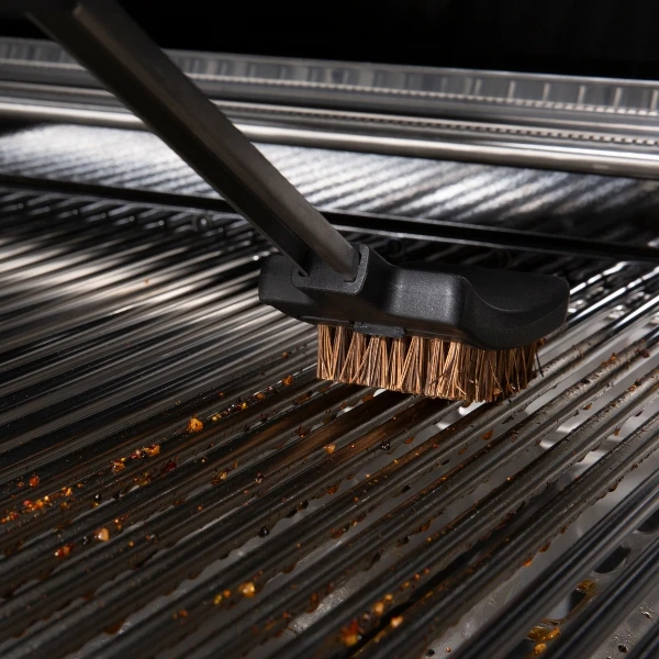 Broil King Baron Palmyra Wood Grill Brush Tool With Replacement Head 3 Broil King Baron Palmyra Wood Grill Brush Tool With Replacement Head - Image 3