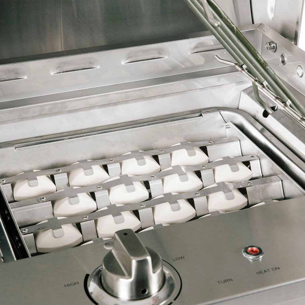 Coyote 18-Inch 120v Freestanding Electric Grill 8 Coyote 18-Inch 120v Freestanding Electric Grill - Image 8