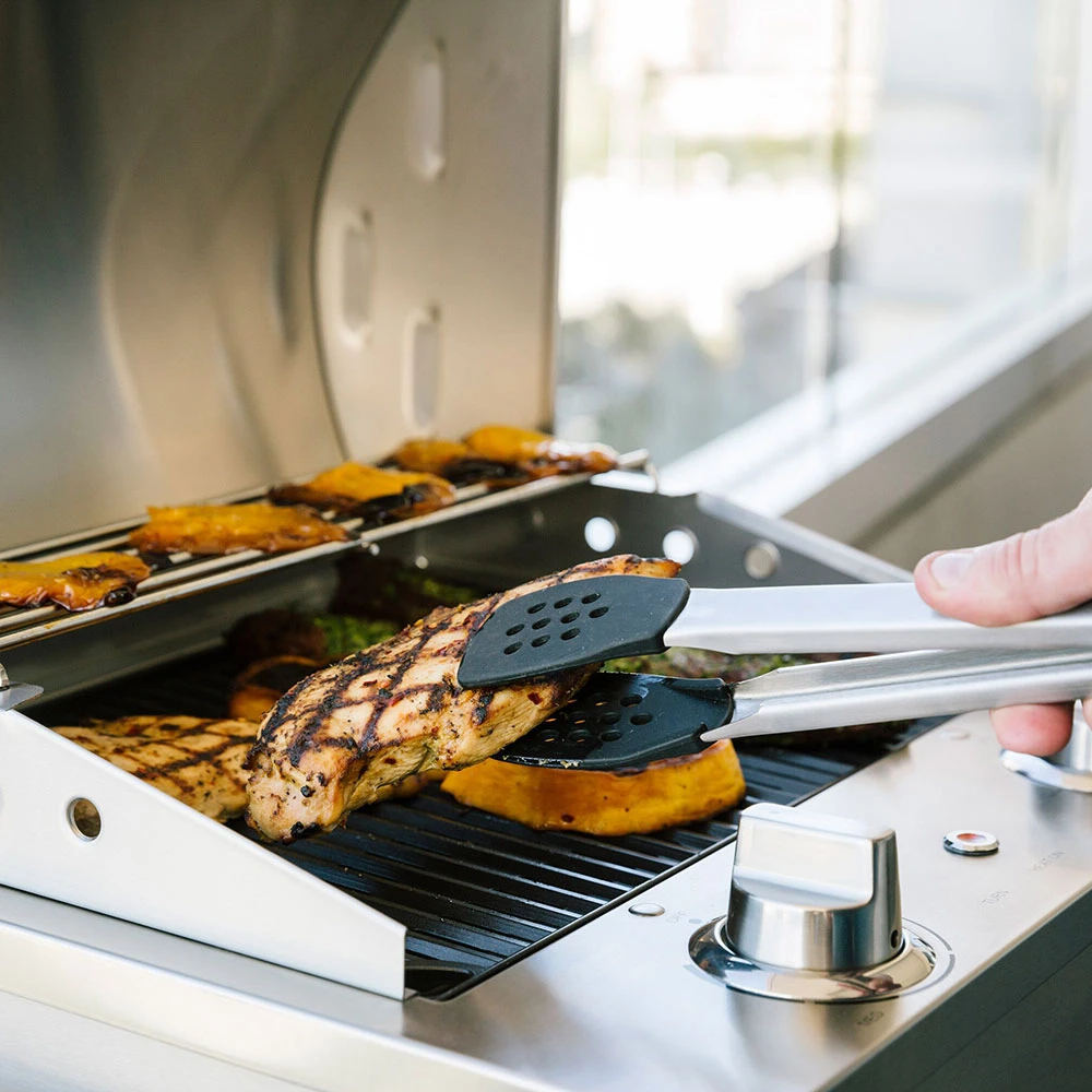 Coyote 18-Inch 120v Freestanding Electric Grill 3 Coyote 18-Inch 120v Freestanding Electric Grill - Image 3