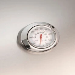 Fire Magic Aurora A830i 48-Inch Built-In Propane Gas & Charcoal Combo Grill With Infrared Burner -BBQ Haven Shop FM Closeup Aurora Analog Thermometer