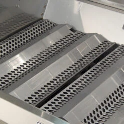 Fire Magic Aurora A790i 36-Inch 3-Burner Built-In Natural Gas Grill With Magic View Window 7 Fire Magic Aurora A790i 36-Inch 3-Burner Built-In Natural Gas Grill With Magic View Window -BBQ Haven Shop FM Closeup Aurora Flavor Grids 3