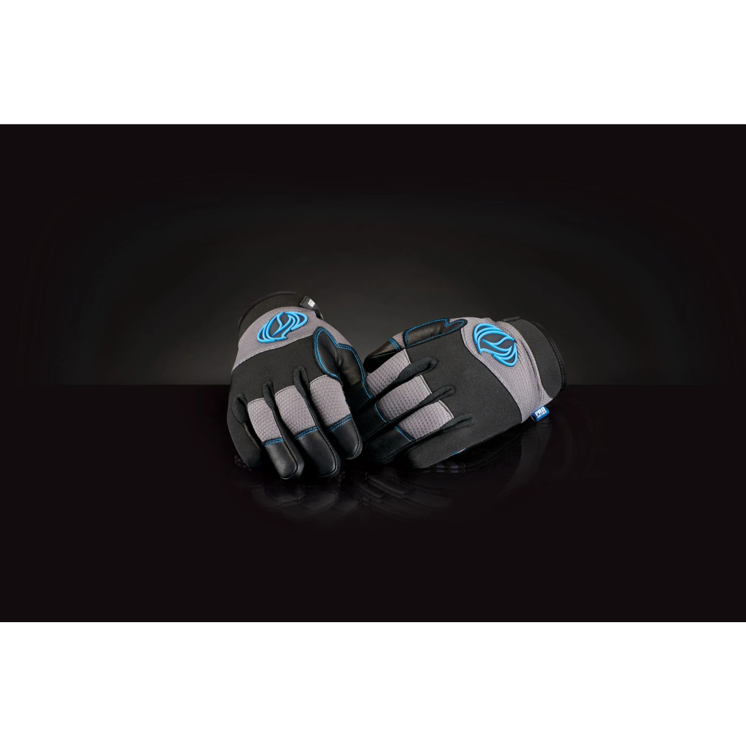 Napoleon Multi-Use Touchscreen Gloves - Extra Large 4 Napoleon Multi-Use Touchscreen Gloves - Extra Large - Image 4