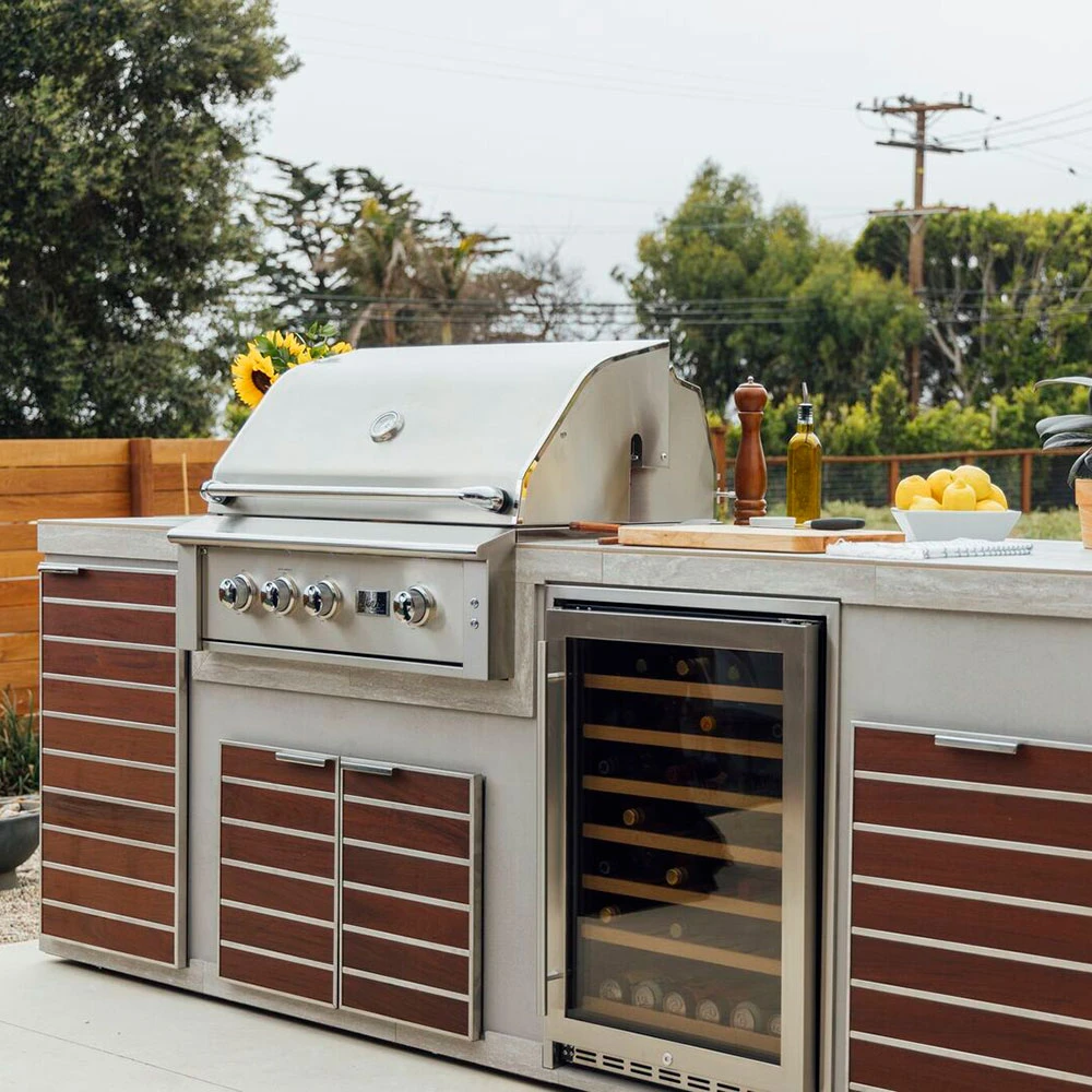 Madera By Summerset 20-Inch Stainless Steel And Teak Wood Roll-Out Trash And Recycling Bin 6 Madera By Summerset 20-Inch Stainless Steel And Teak Wood Roll-Out Trash And Recycling Bin - Image 6