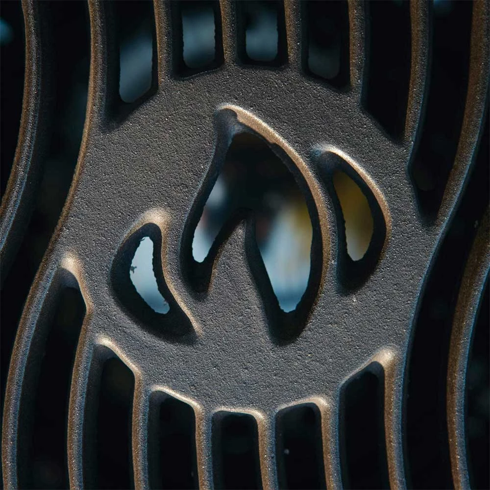 Napoleon PRO 22-Inch Charcoal Kettle Grill 6 Napoleon PRO 22-Inch Charcoal Kettle Grill - Image 6