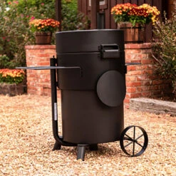Oklahoma Joe's Bronco Pro Drum Charcoal Smoker - Black -BBQ Haven Shop Oklahoma Joes Bronco Pro Drum Charcoal Smoker Black 19202099 Rear View Lifestyle
