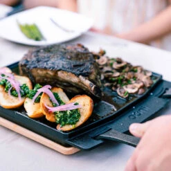 Ooni Dual-Sided Grizzler Plate -BBQ Haven Shop Ooni Dual Sided Grizzler Plate UU P0A000 Lifestyle