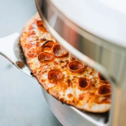 Solo Stove Pi 20-Inch Wood-Fired Round Portable Outdoor Pizza Oven 8 Solo Stove Pi 20-Inch Wood-Fired Round Portable Outdoor Pizza Oven -BBQ Haven Shop Solo Stove Pi 20 Inch Wood Fired Round Portable Outdoor Pizza Oven PIZZA OVEN 12 Lifestyle Pizza