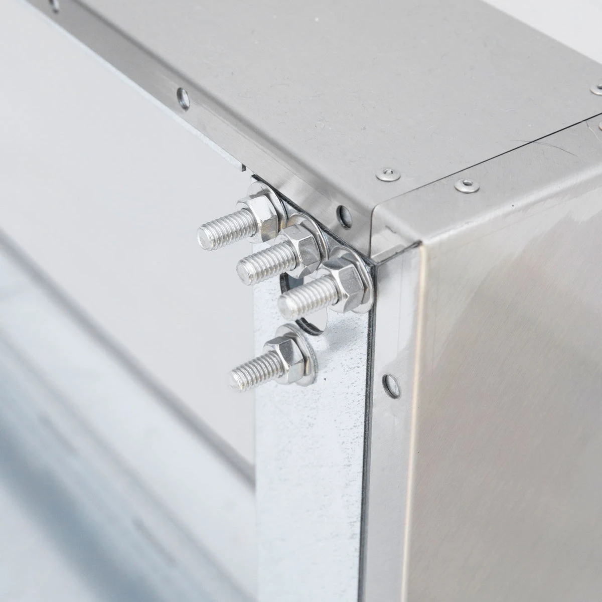 Summerset Grills 4-Inch Spacer Bracket For Summerset 60-Inch Vent Hood 3 Summerset Grills 4-Inch Spacer Bracket For Summerset 60-Inch Vent Hood - Image 3