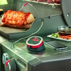 Weber Grills IGrill 2 Wireless Bluetooth Grill Thermometer With 2 Pro-Meat Probes 15 Weber Grills IGrill 2 Wireless Bluetooth Grill Thermometer With 2 Pro-Meat Probes -BBQ Haven Shop Weber 7203 iGrill 2 bluetooth thermometer in use
