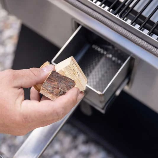 Camp Chef Hickory Wood Chunks - 432 Cubic Inches 3 Camp Chef Hickory Wood Chunks - 432 Cubic Inches - Image 3