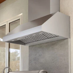 Zephyr Cypress 48-Inch Stainless Steel Outdoor Vent Hood - 1200 CFM -BBQ Haven Shop Zephyr Cypress Stainless Steel Outdoor Vent Hood 1200 CFM Lifestyle Detail 1